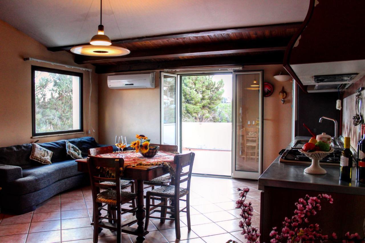 קאסטלמארה דל גולפו Villa Plaia מראה חיצוני תמונה