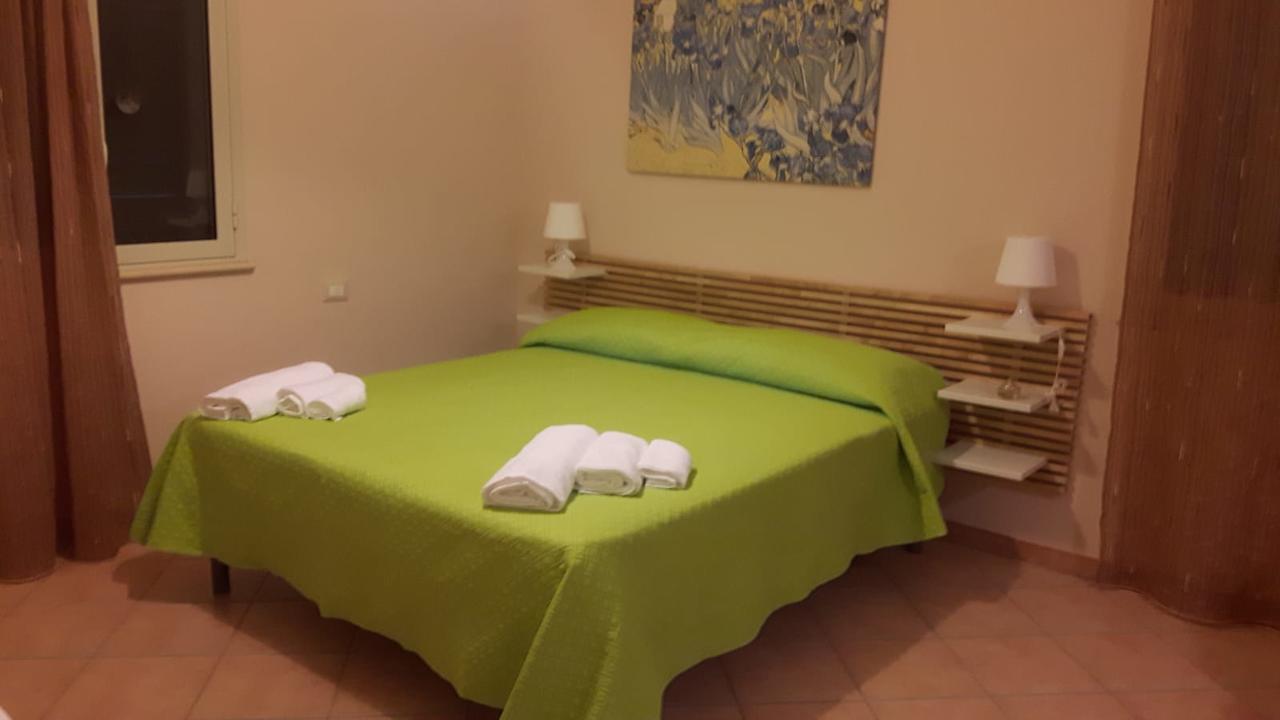 קאסטלמארה דל גולפו Villa Plaia מראה חיצוני תמונה